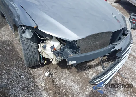 2018 Hyundai Elantra Sel from USA, damaged, VIN 5NPD84LF7JH374689